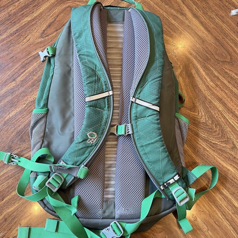 Mountain Hardwear Backpack Agama Green Outdoors Camping Hiking - Picture 8 of 16